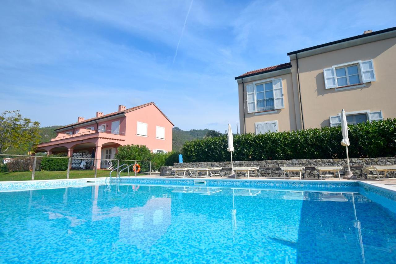 Case Vacanze Malonghe Deiva Marina Bagian luar foto
