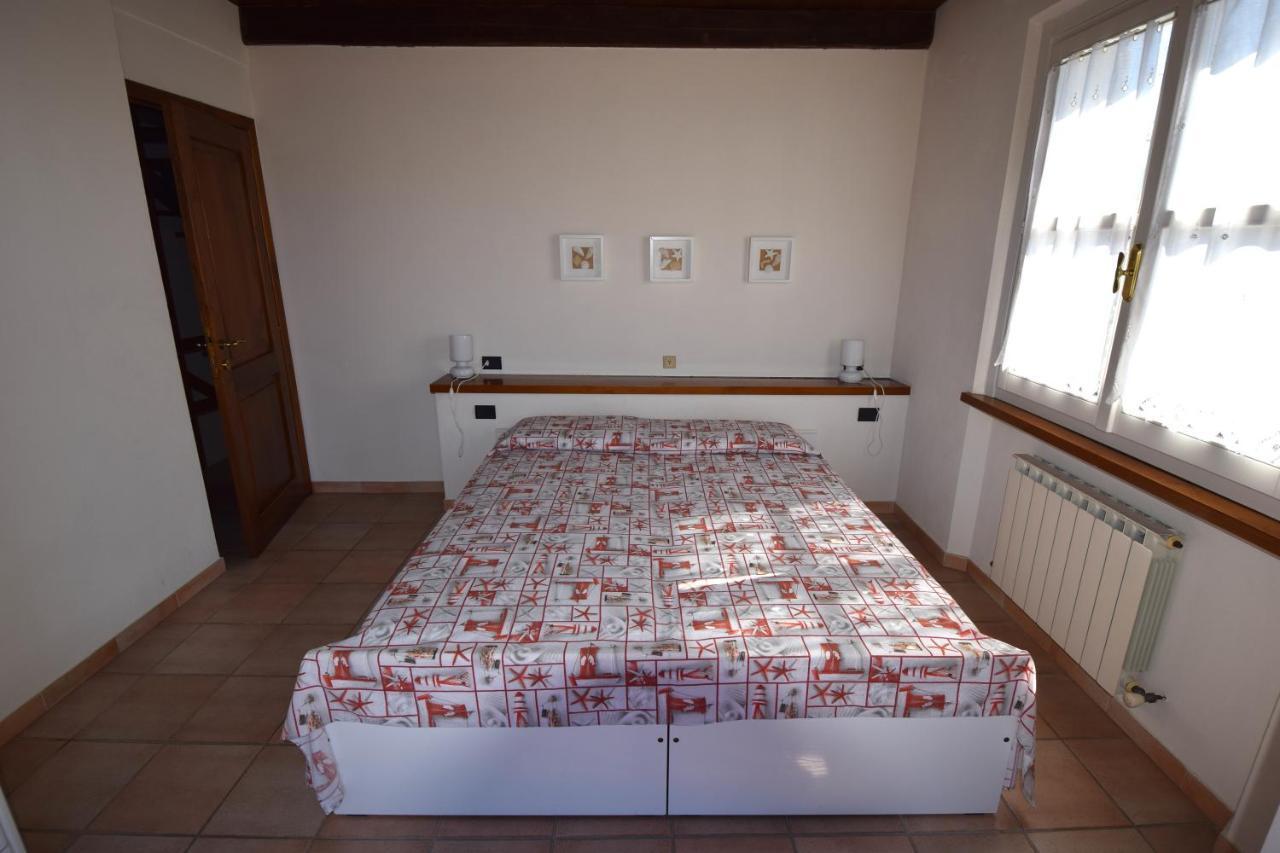 Case Vacanze Malonghe Deiva Marina Bagian luar foto